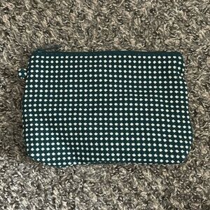 Thirty-one zipper pouch